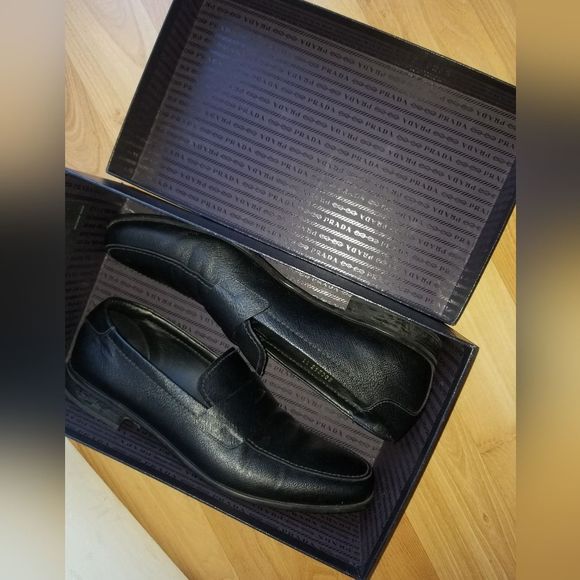 Prada Men's Saffiano Leather Black Loafers 2DC213 Size 11 GC - Picture 3 of 16